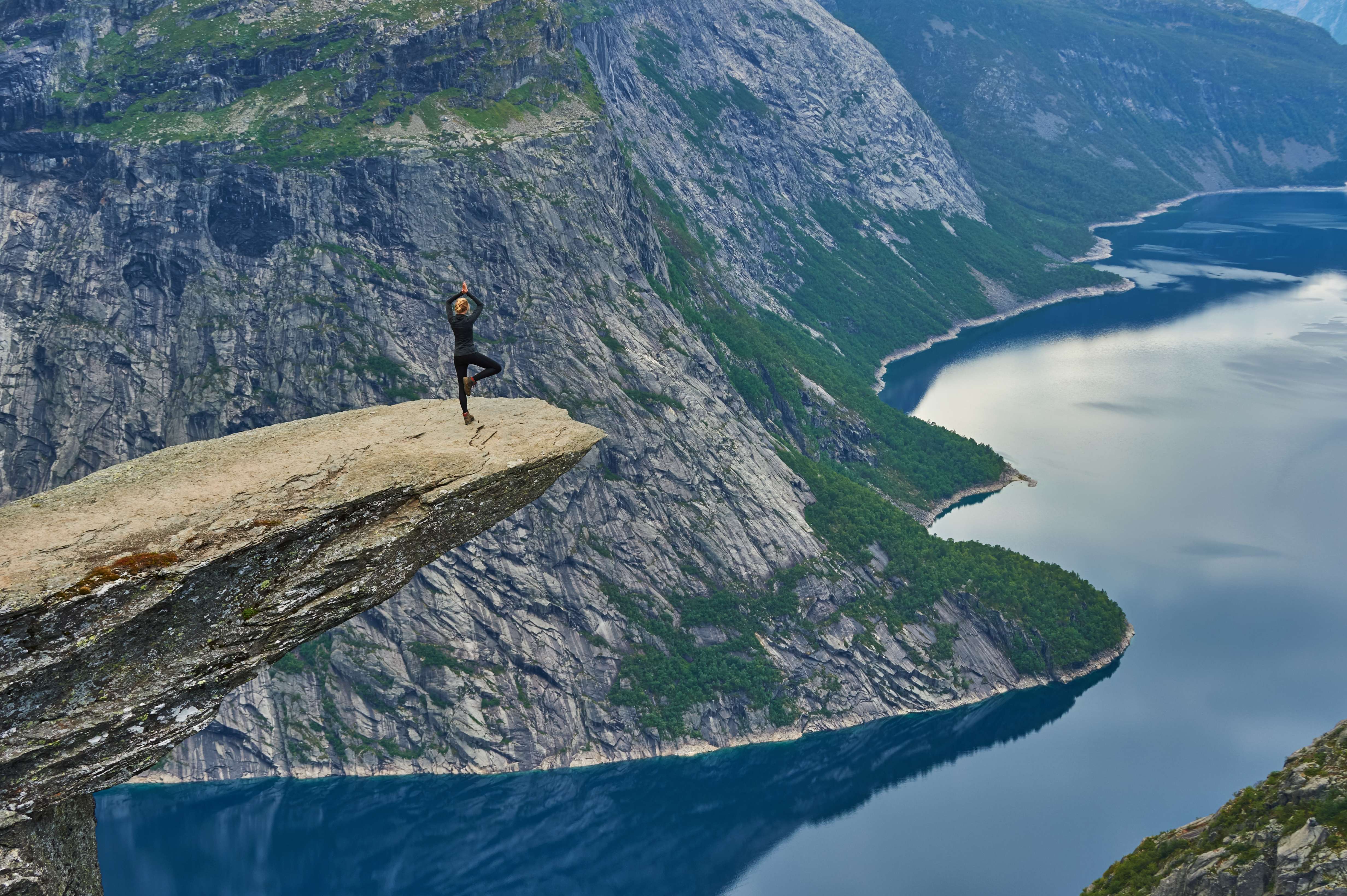 Jewels of Norway with FREE Pulpit Rock Cruise