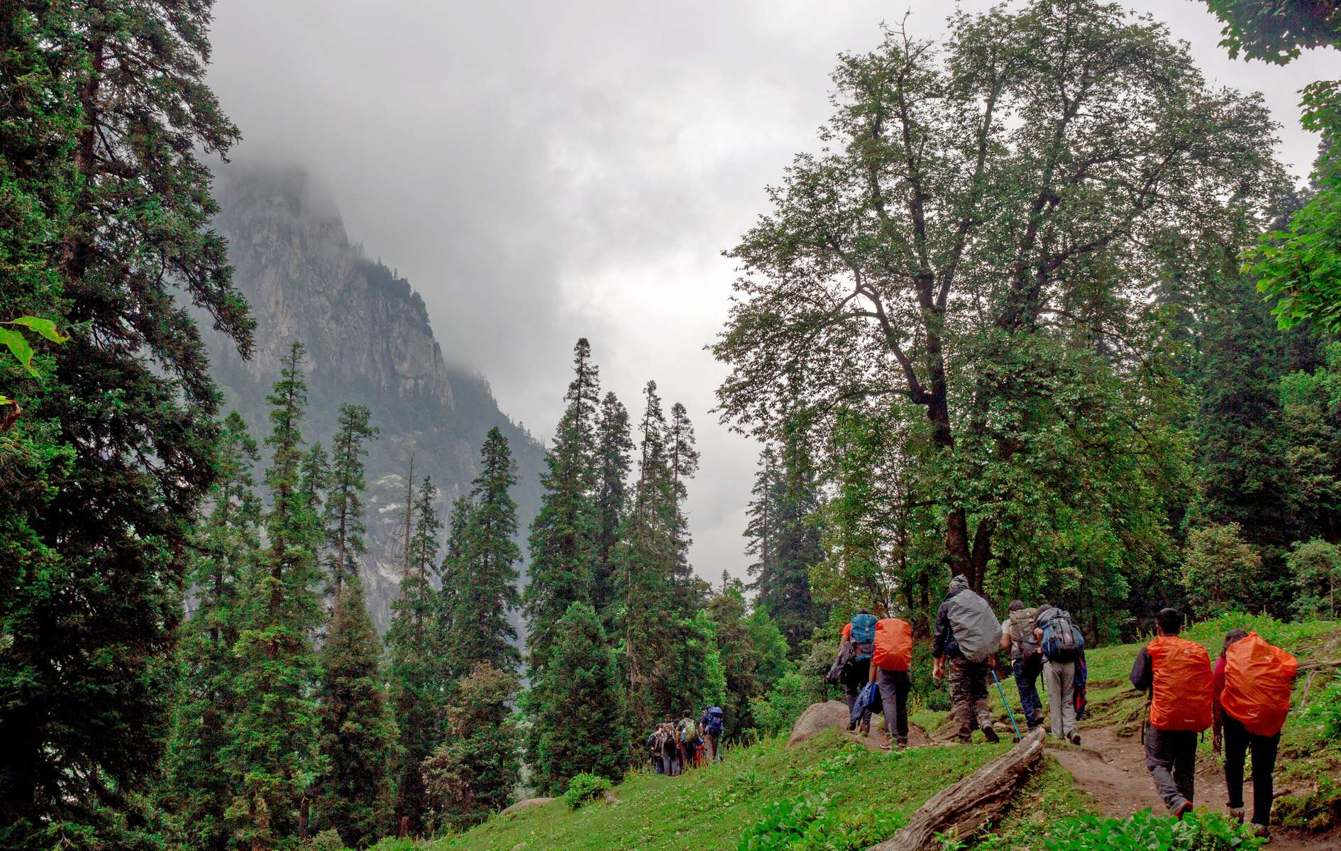 Hampta Pass Trek Image