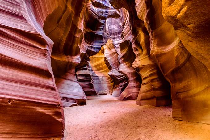 Visit America's Antelope Canyon and Horseshoe Bend 