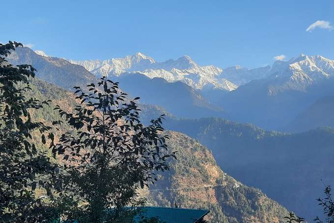 Admire the beautiful mountain views during Camping in Guptakashi with Jungle Trek