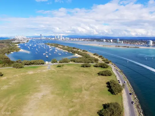 Wave Break Island Snorkelling Image