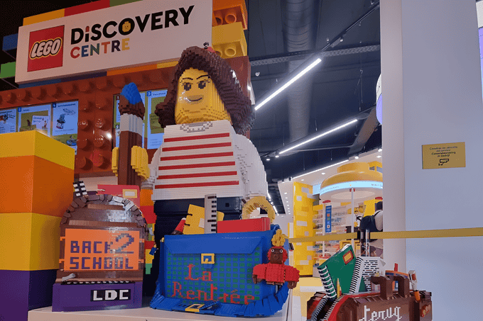 Visit LEGO Discovery Centre Brussels for an interactive adventure filled with creativity & fun