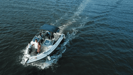 Speedboat ride to Elephanta Caves Image