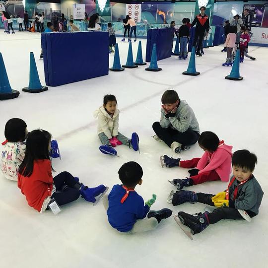 Sunway Pyramid Ice Skating Image