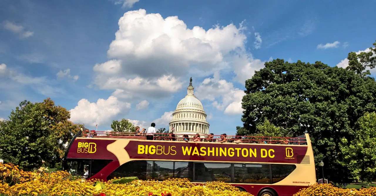 Book amazing Hop-on-Hop-off package in Washington DC