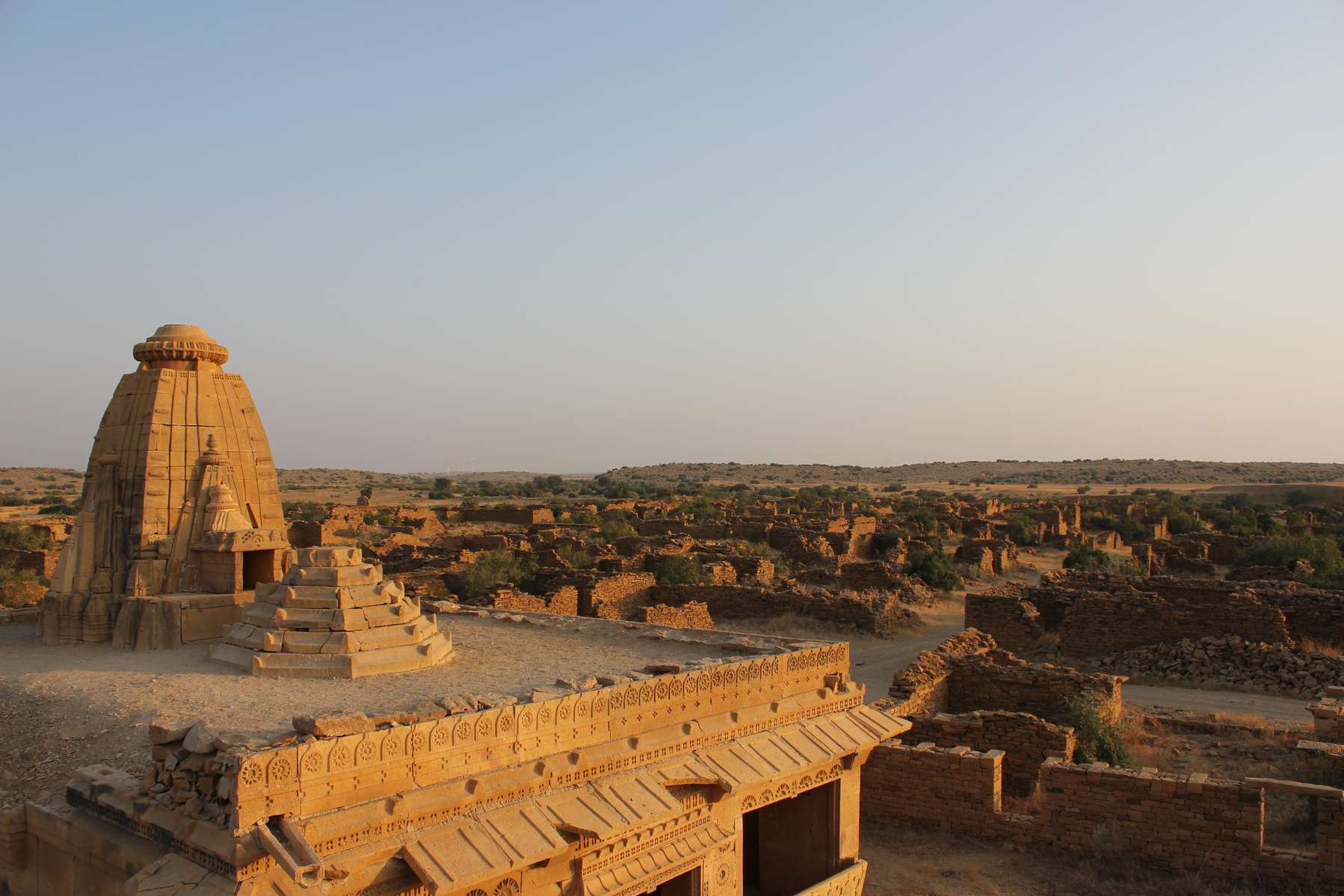 Jaisalmer Haunted Village and Khaba Fort Tour Image