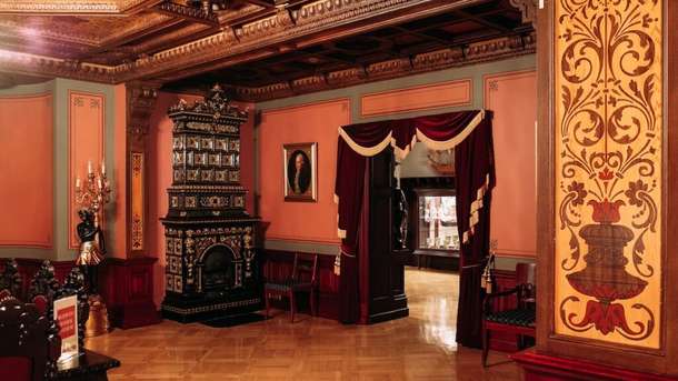 67ee73np2ogrmo3n6qtxloeqlo0i the ground floor of the house of the black heads 1024x576