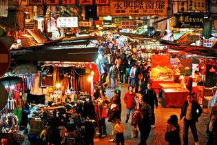 6dn215ssrisvwxp9ulwbfh7h0i1s night markets phuket thailand