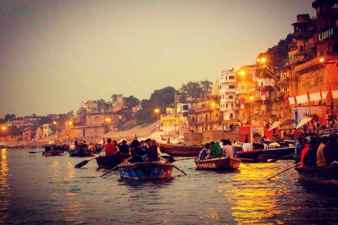 Take the sunset boat tour in Varanasi