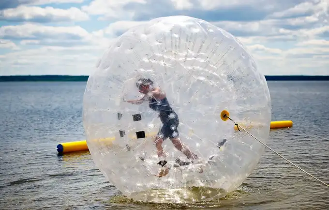 Safe and thrilling fun inside a water ball for 10-minutes