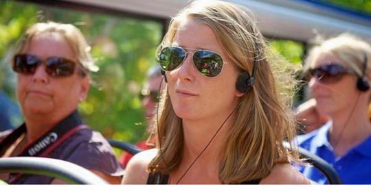 Los Angeles to Disneyland Shuttle Image