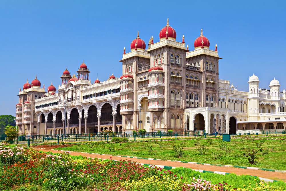Admire the stunning architecture of the Mysore Palace