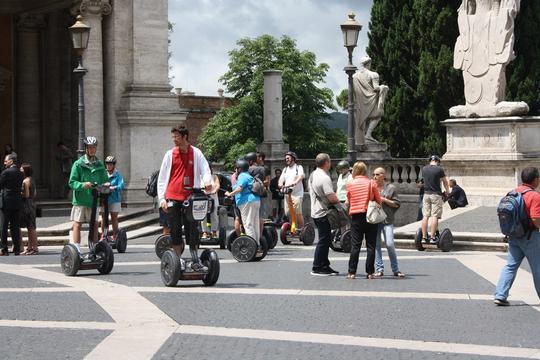 Rome City Center and Villa Borghese Tour by Segway Image
