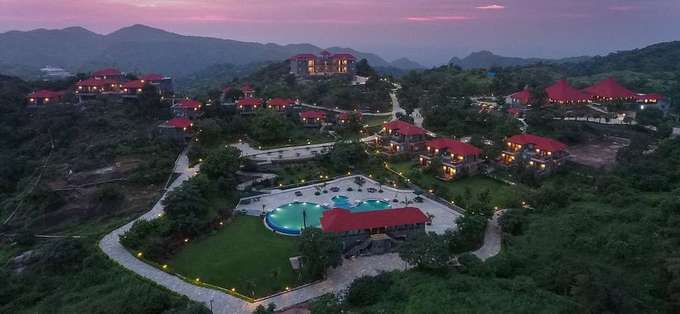 A resort that is sprawling over acres of land of Kumbhalgarh