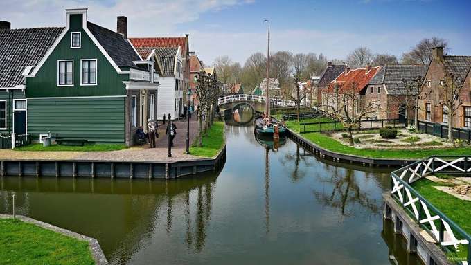 Visit Zuiderzeemuseum to see real open-air museum