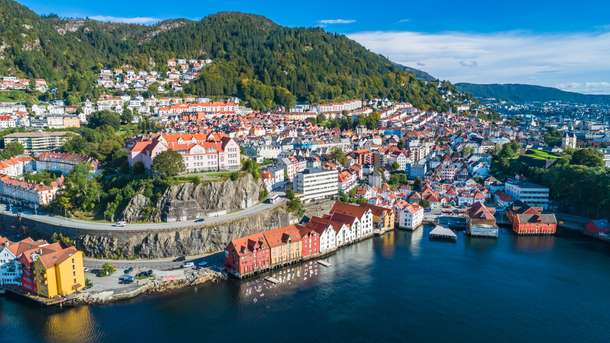 Bergen Guided Walking Tour