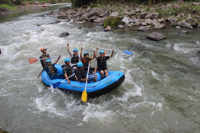 Rafting at Lidder River