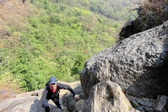 Trek To Chanderi Caves In Matheran Image