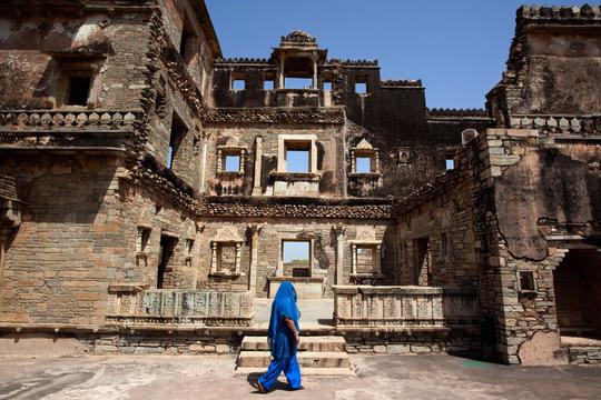 Udaipur to Chittorgarh Sightseeing Tour Image