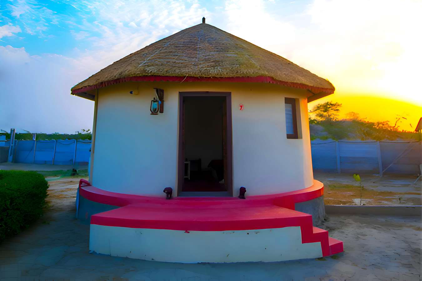 Relish the charm of Kutch's unique combination of nature, history, and culture in this one-of-a-kind 3-day tour