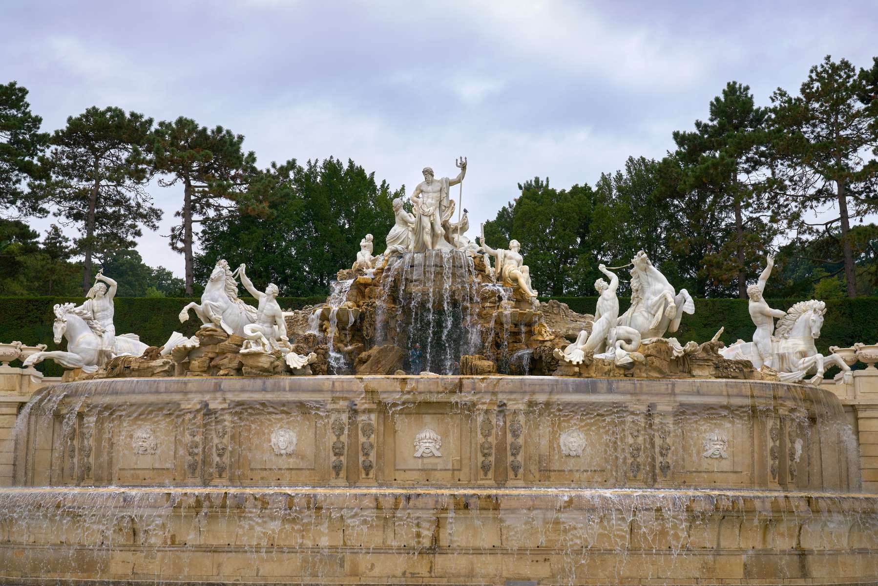 Schonbrunn Palace Tickets Image