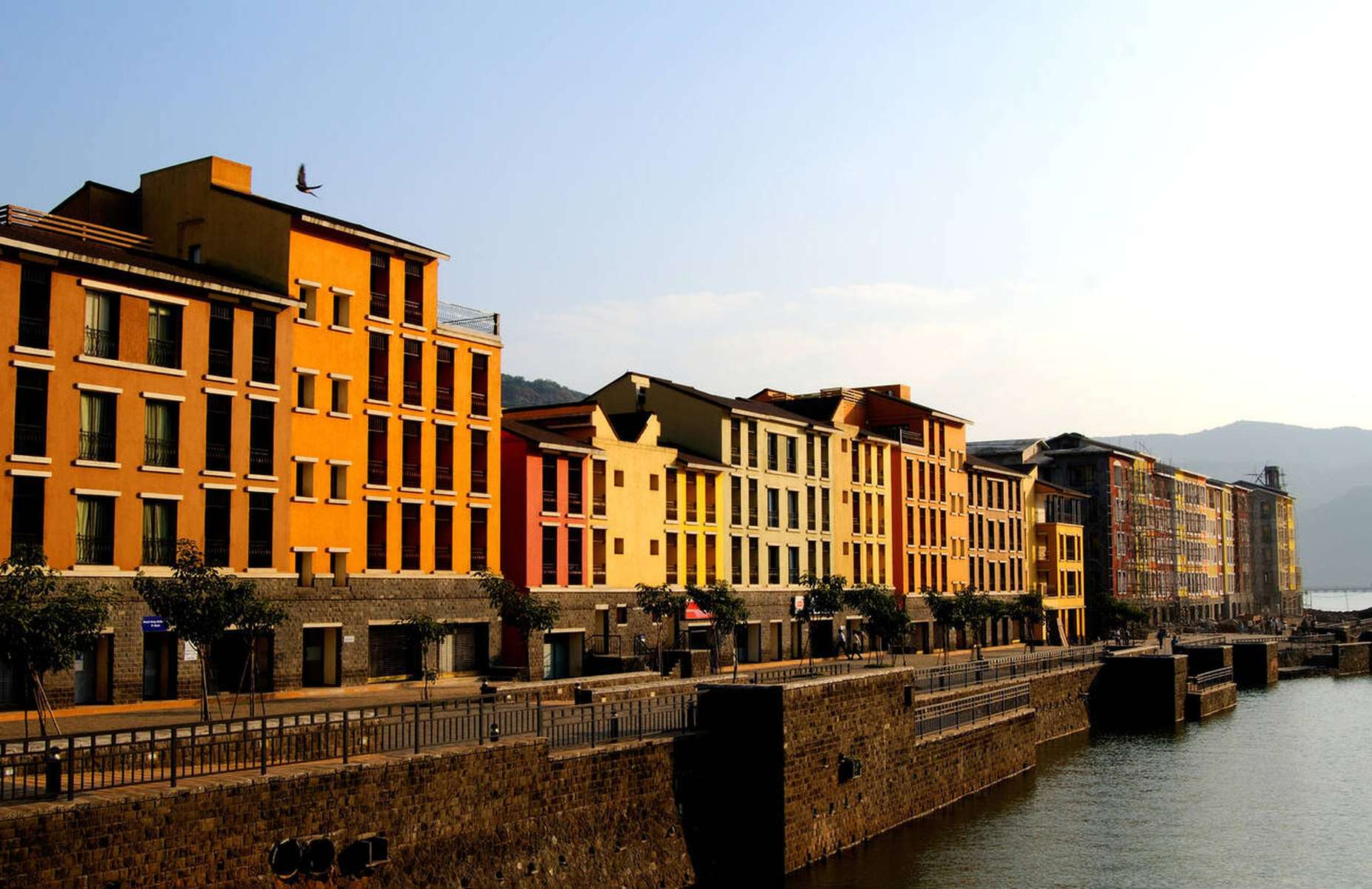 Pune to Lavasa Sightseeing Tour Image