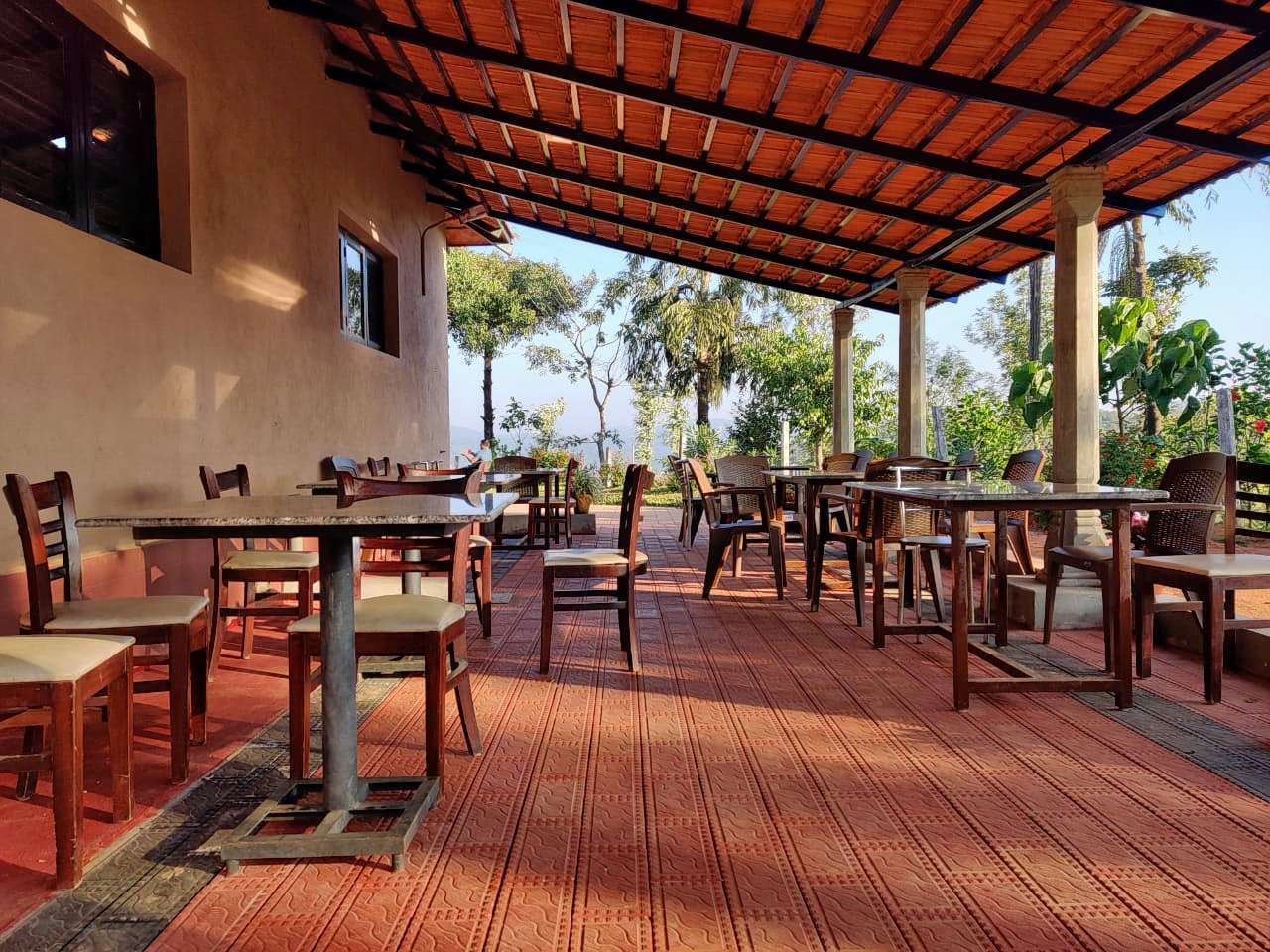 Hilltop Bungalow Stay in Sakleshpur Image