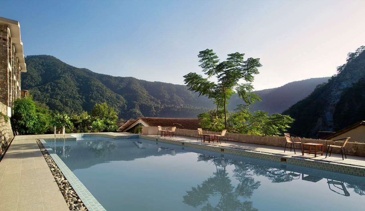 Sterling Corbett Image