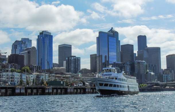 Get an amazing one-hour cruising experience on Seattle Harbor Cruise
