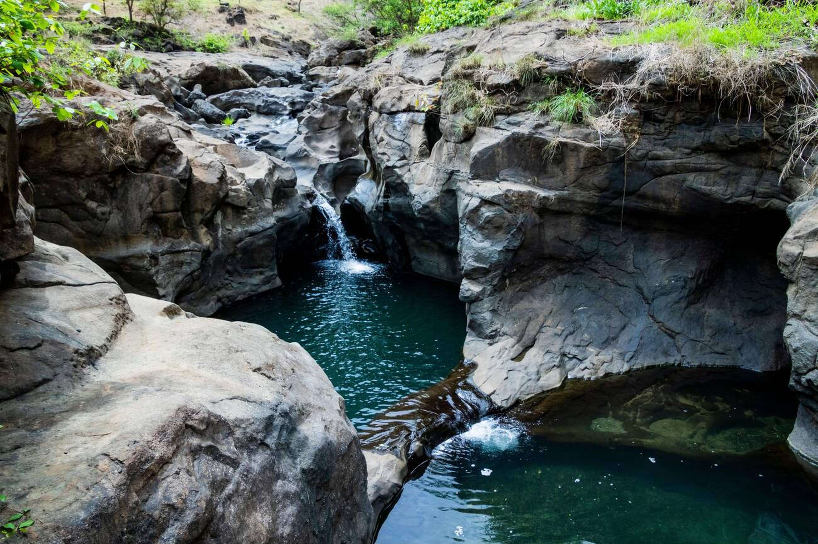 Devkund waterfall trek