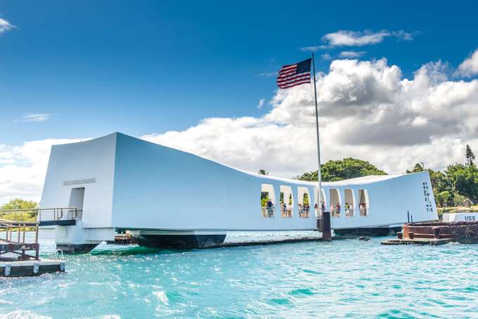 Pay your respects to fallen war heroes at Arizona Memorial