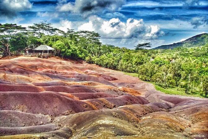 Chamarel Coloured Earth