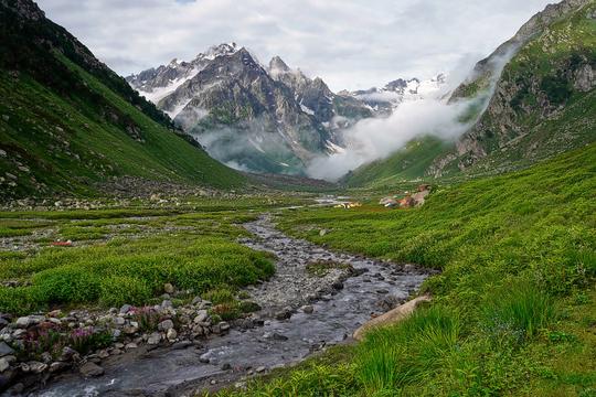 Bhubhu Pass Trek Image