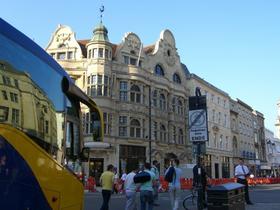 88j6krid0jybhhhzl33zpef12t05 150553517 3dd98880c3 o