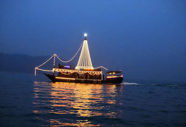 Hop aboard a beautiful cruise to celebrate the festival of Christmas