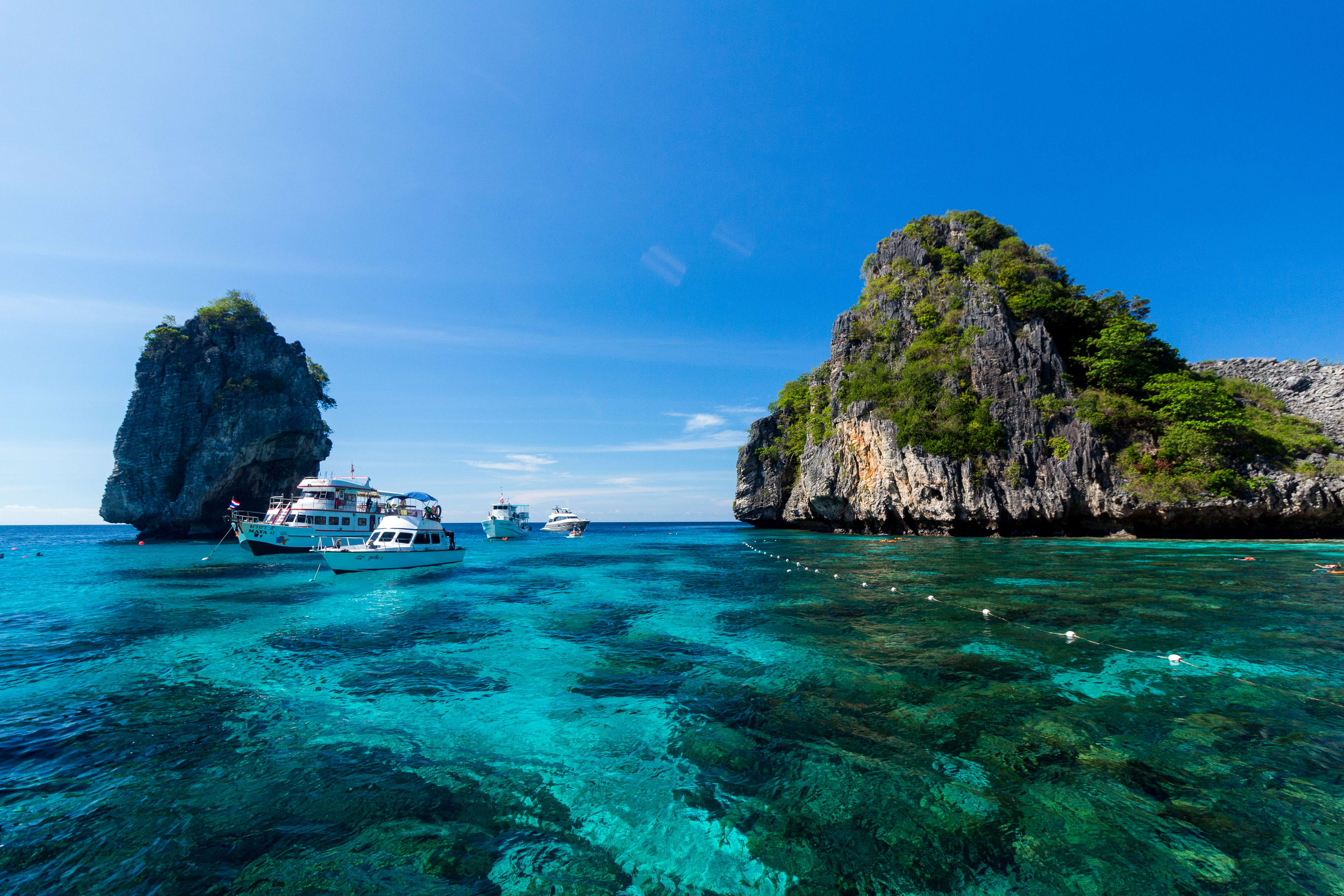 Go for Scuba Diving in Koh Lanta's beautiful location