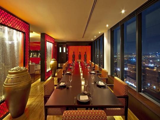 Park Regis Kris Kin Hotel Image