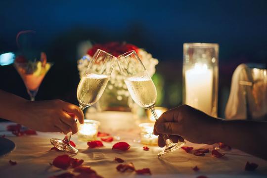 Candle Light Dinner In Candolim Goa Image