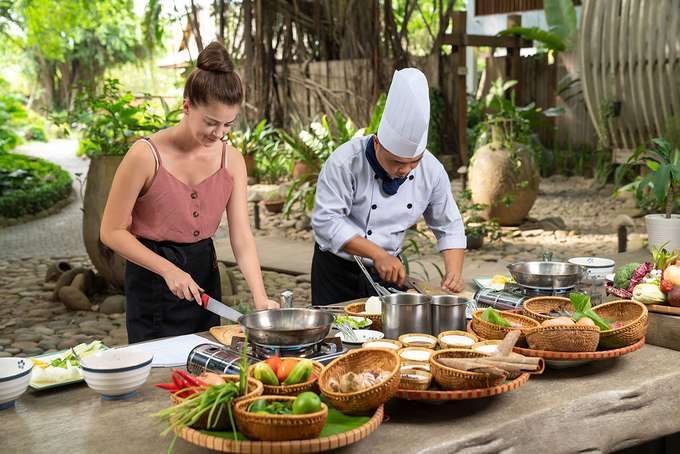 Traditional Balinese Cooking with Ibu Rani in Bali