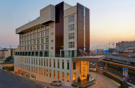 Candle Light Dinner at Bhagini Icon, Bangalore Image