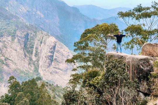 Trekking To Dolphin’s Nose Image