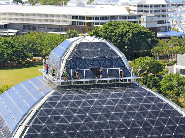 Plan your visit to the famous Cairns Zoom and Wildlife Dome