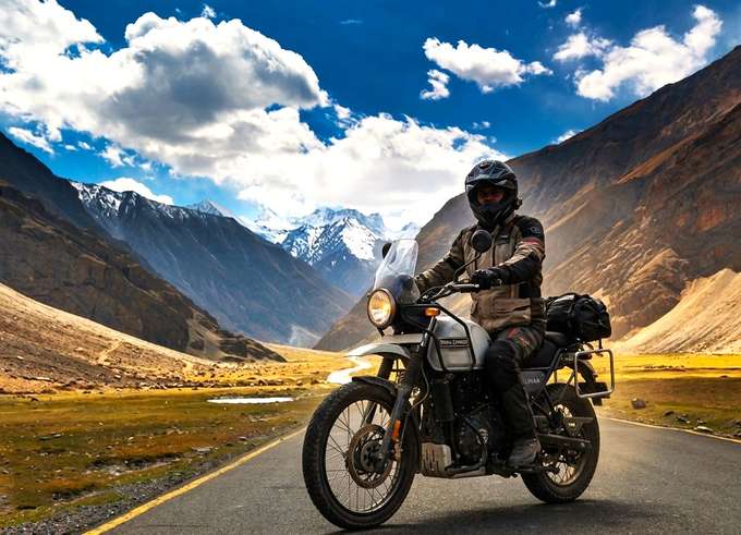 Ladakh Bucket-List Ride | Srinagar to Manali in 11 Days