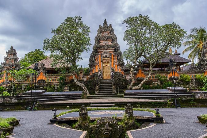 Pura Taman Saraswati Temple