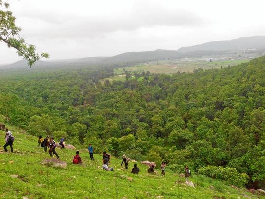 Mahadev Paani Waterfall Trek Image