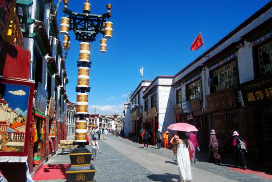 15 Days Tour In Lhasa To Kailash And Lake Manasarowar Image