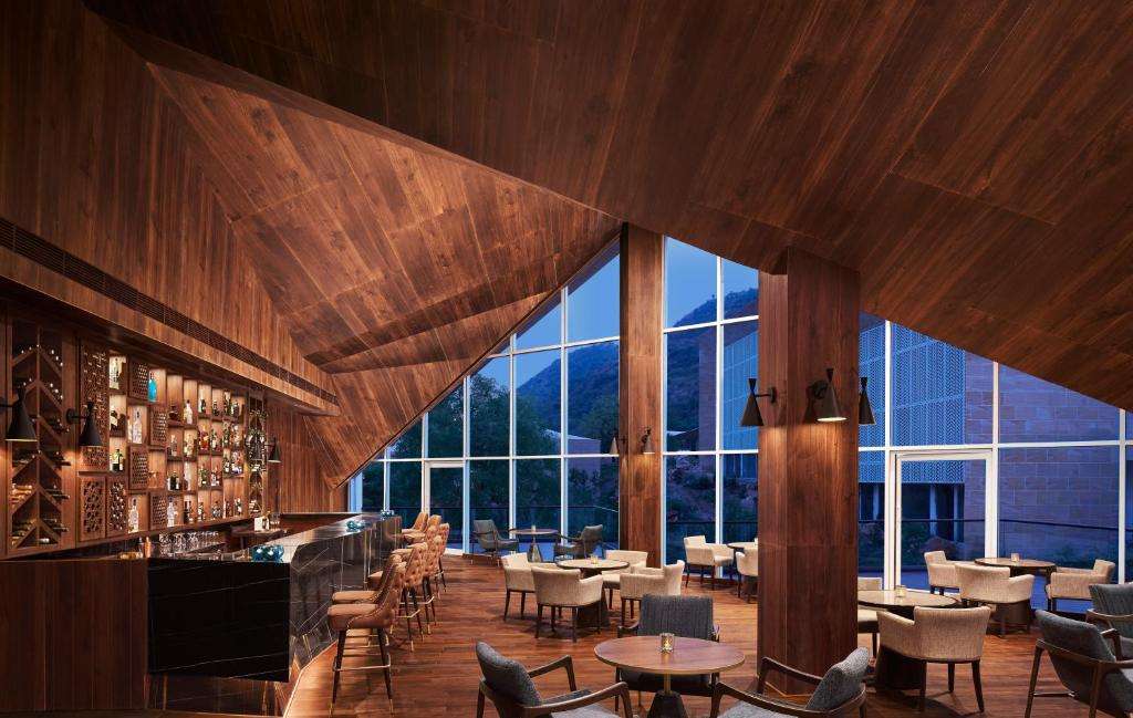 Taj Aravali Resort & Spa Udaipur  Image