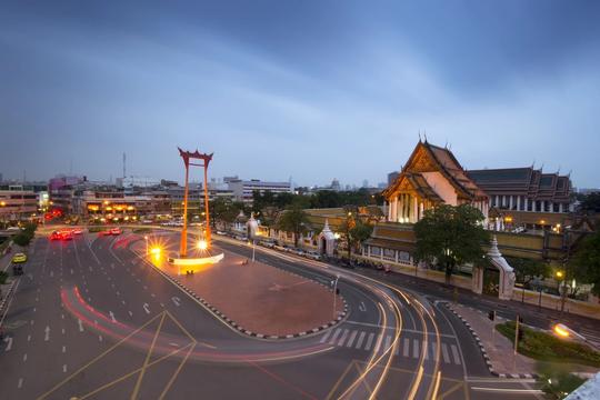 Old Town City Tour of Bangkok with Wat Suthat, Wat Saket & Wat Ratchanadda Image