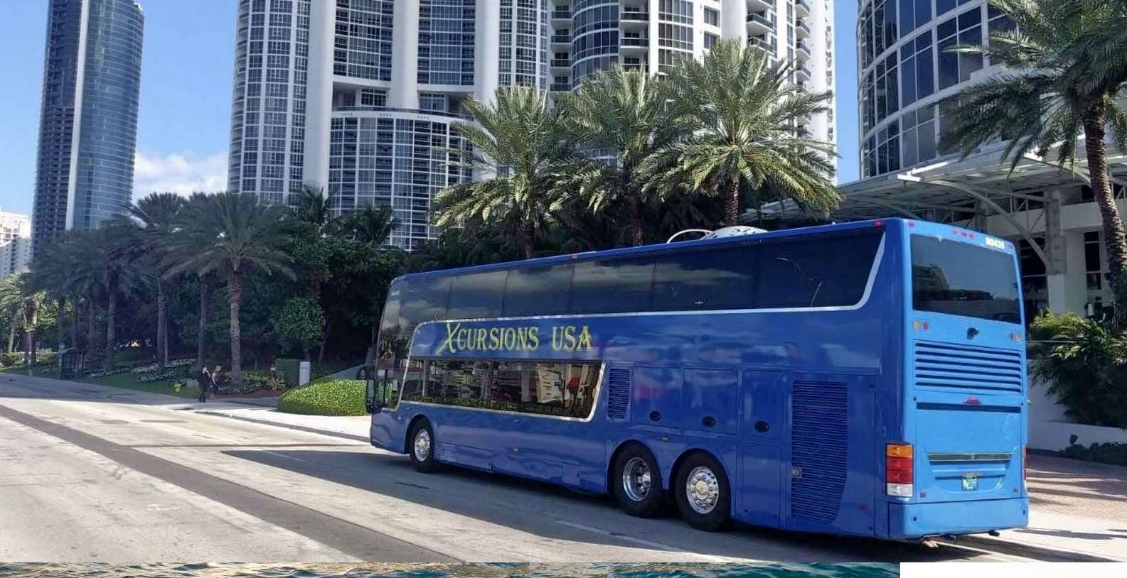 Travel in a comfortable and well-maintained coach from Miami to Key West