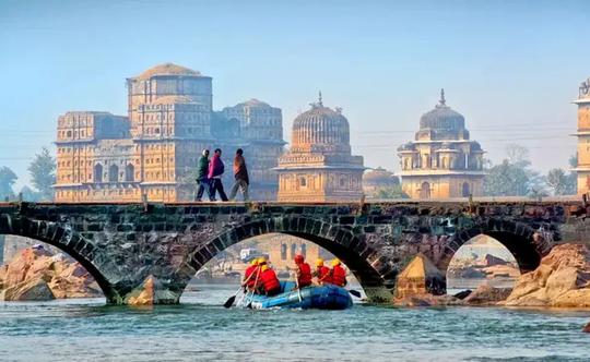 Tour to Gwalior, Orchha, Khajuraho  Image